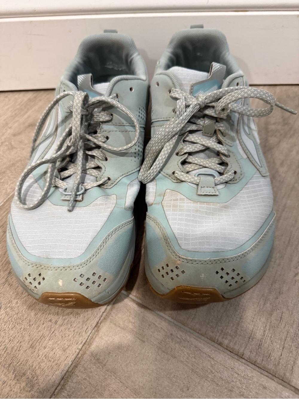 Altra Lone Peak 5 Trail Running Shoes